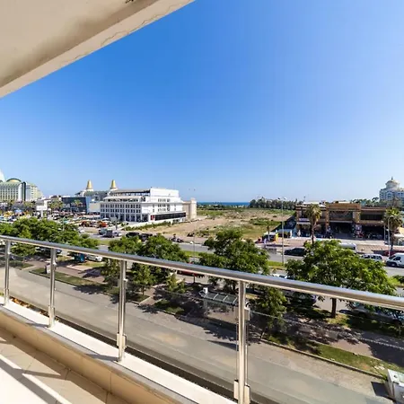 Flat With Sea View 5 Min To In דירה אנטליה